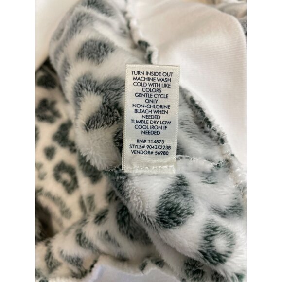 BKE Buckle Women Size Small White & Green Leopard Print Fleece Hoodie Sweatshirt - Picture 8 of 8